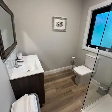 Knockreagh Farm Mountain Or Cedar Views Ferienhaus *